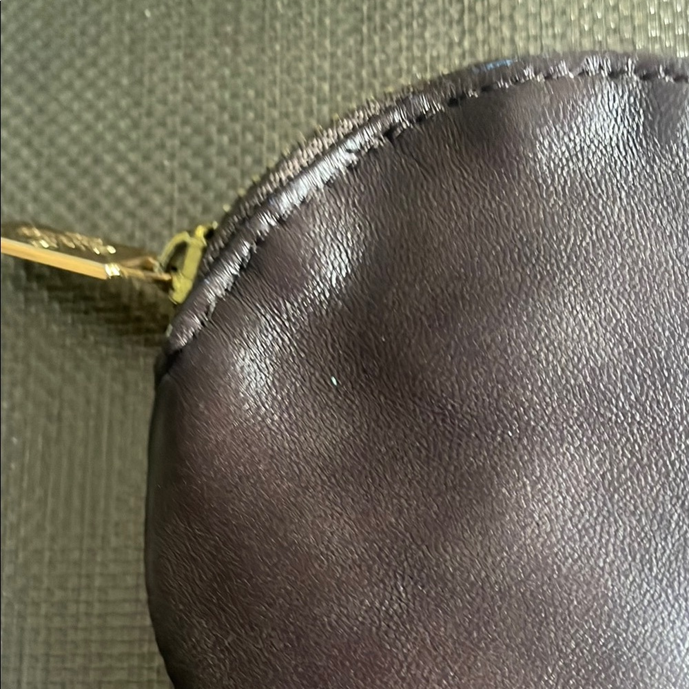 Valentino Garavani Brown Key pouch with Flower Design - Picture 4 of 13